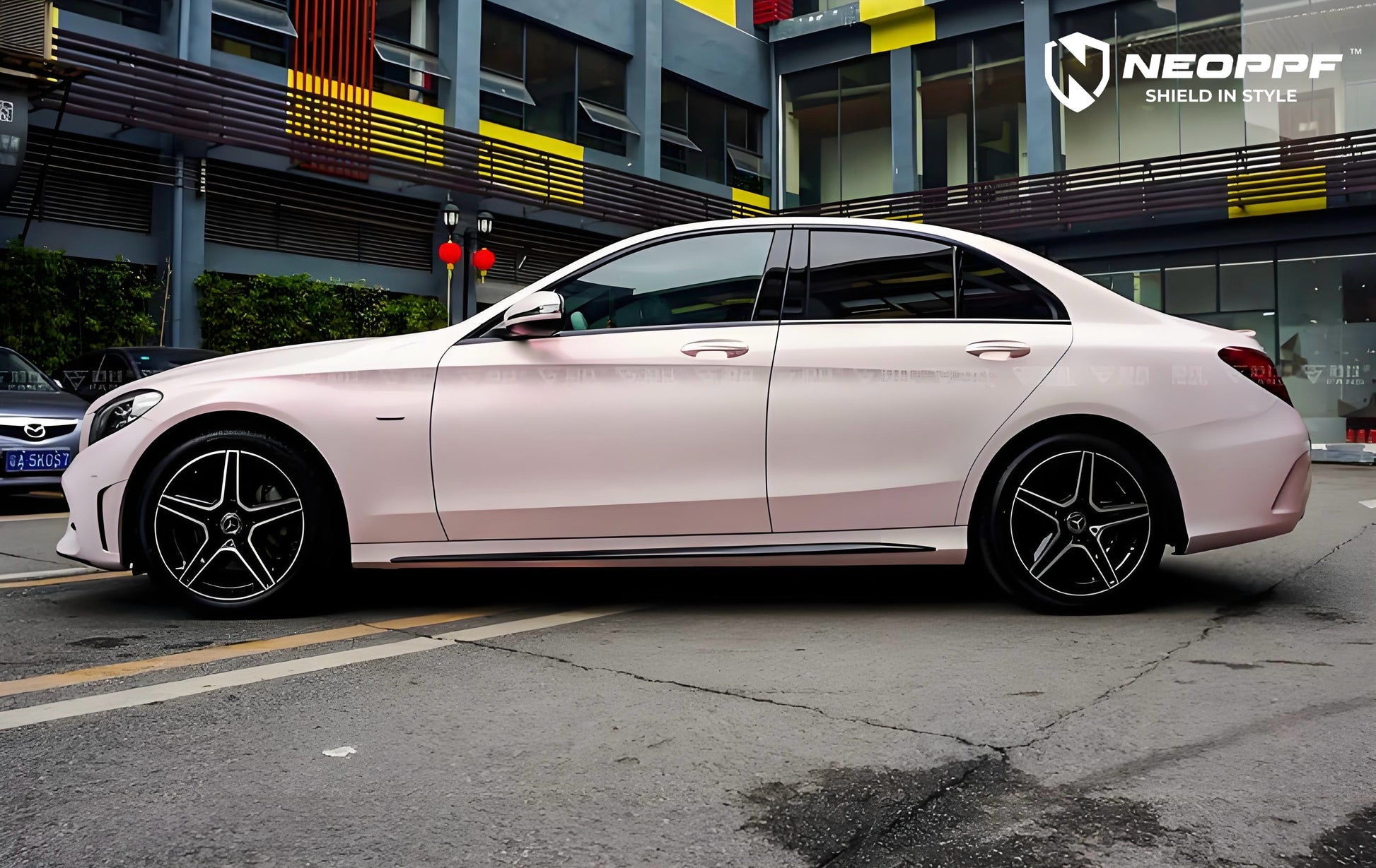 2017 - Soft Light Dynamic Pink