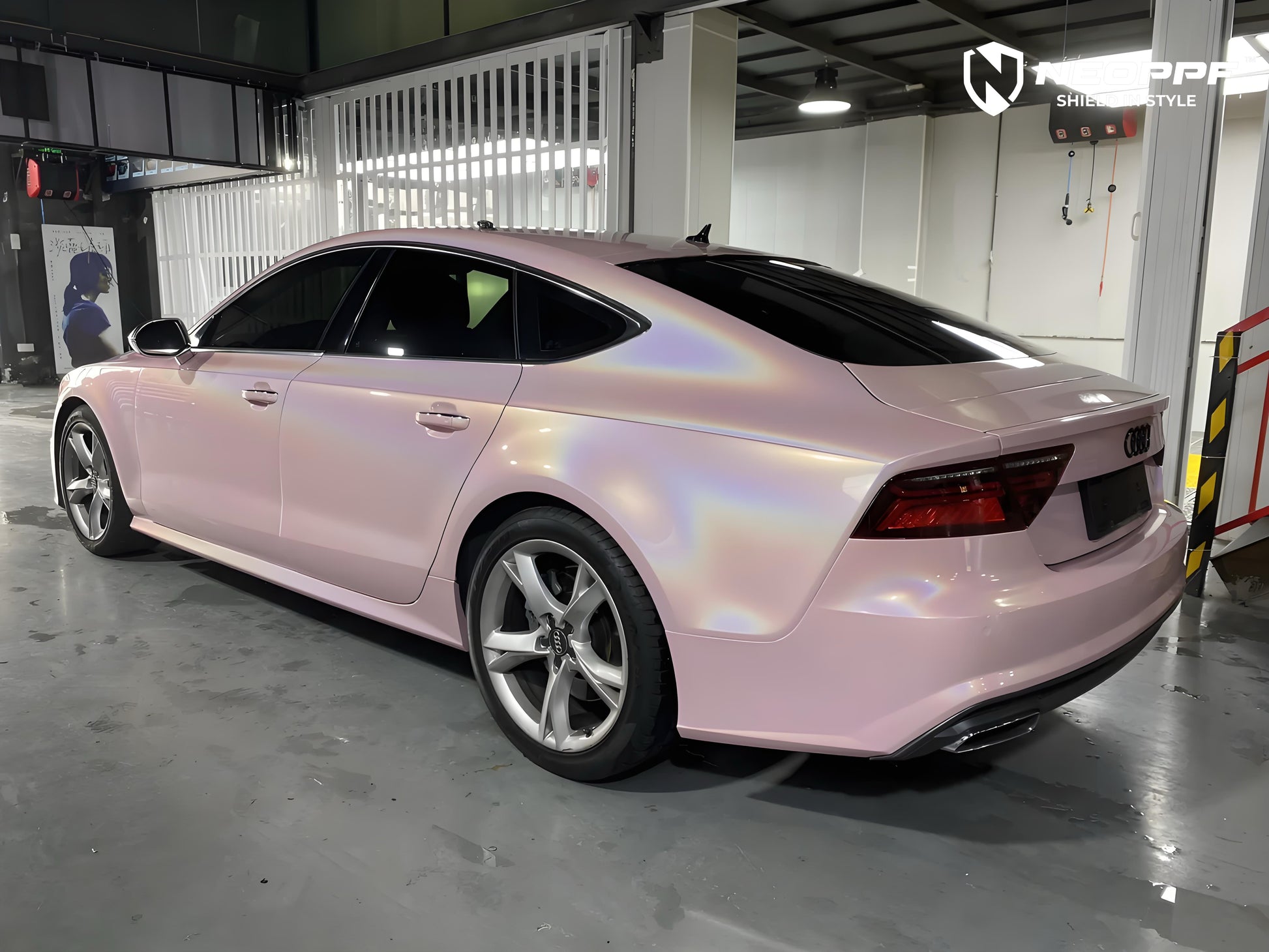 2018 - Razer Rouge Pink