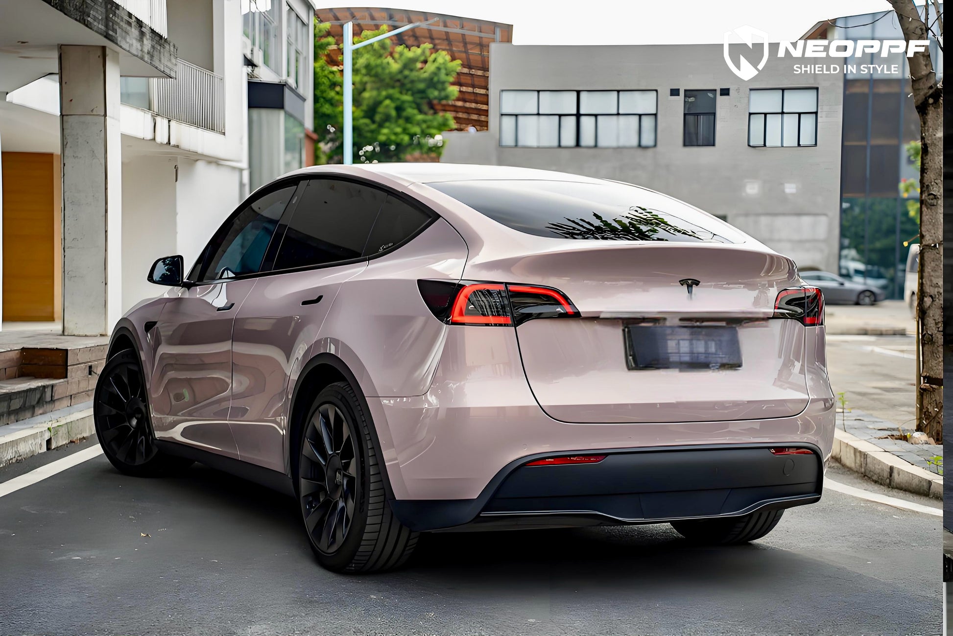2022 - Rouge Pearl Pink