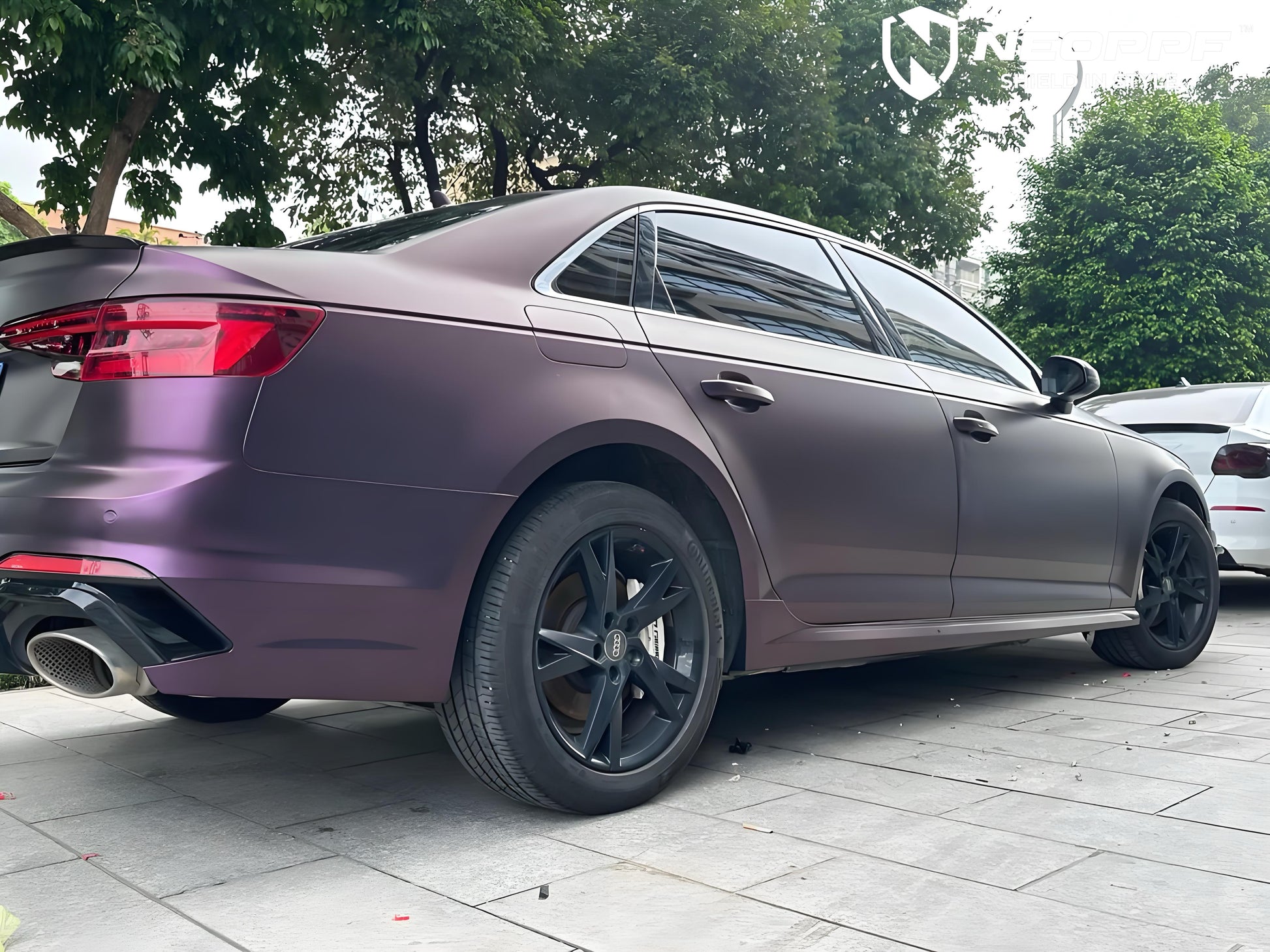 2048 - Glossy Black Magic Purple
