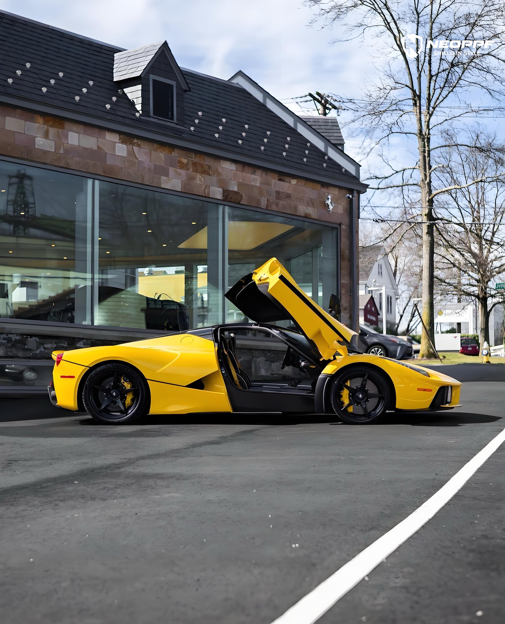 3044 - Modena Yellow (F)