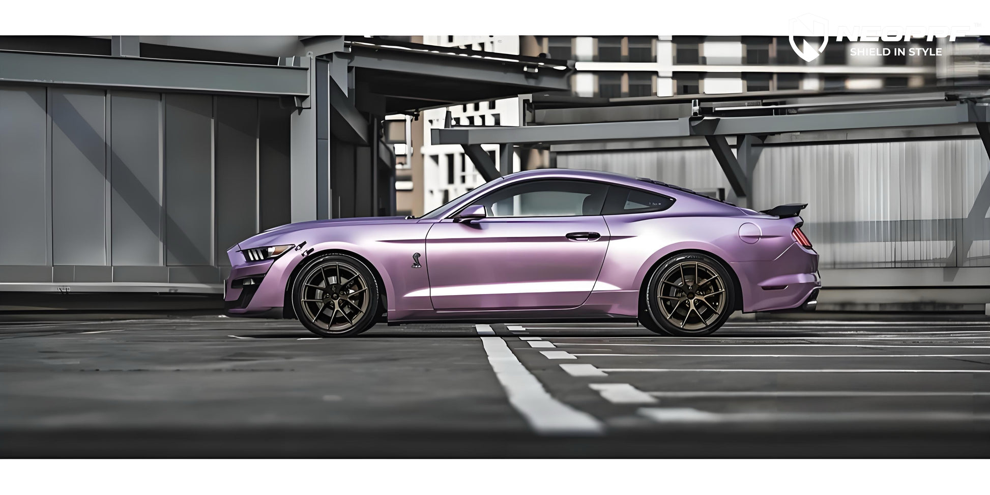 4004 - Liquid Metallic Jedi Pink