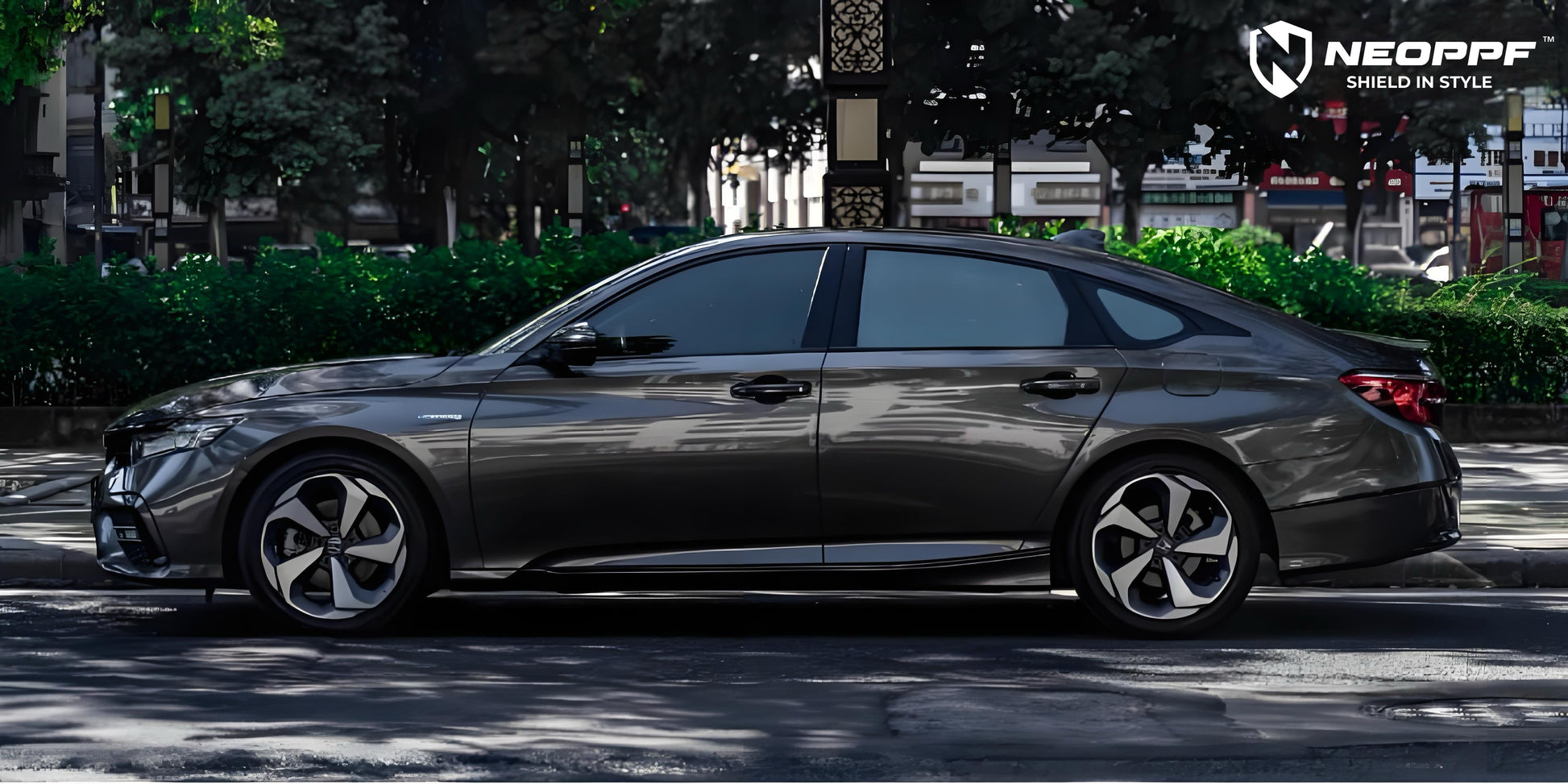 4016 - Liquid Metallic Ebony Gray