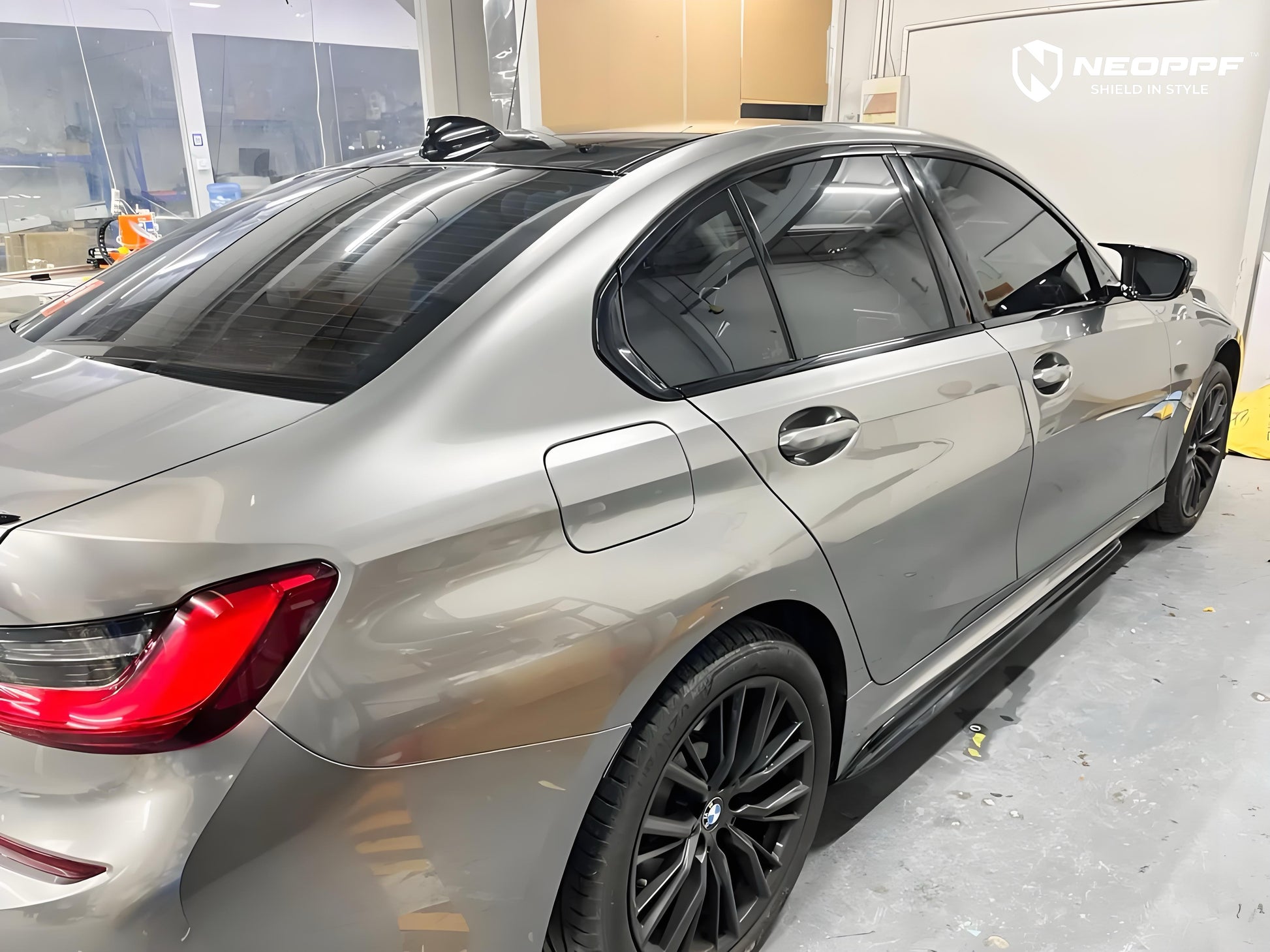 4018 - Liquid Metallic Titanium Silver