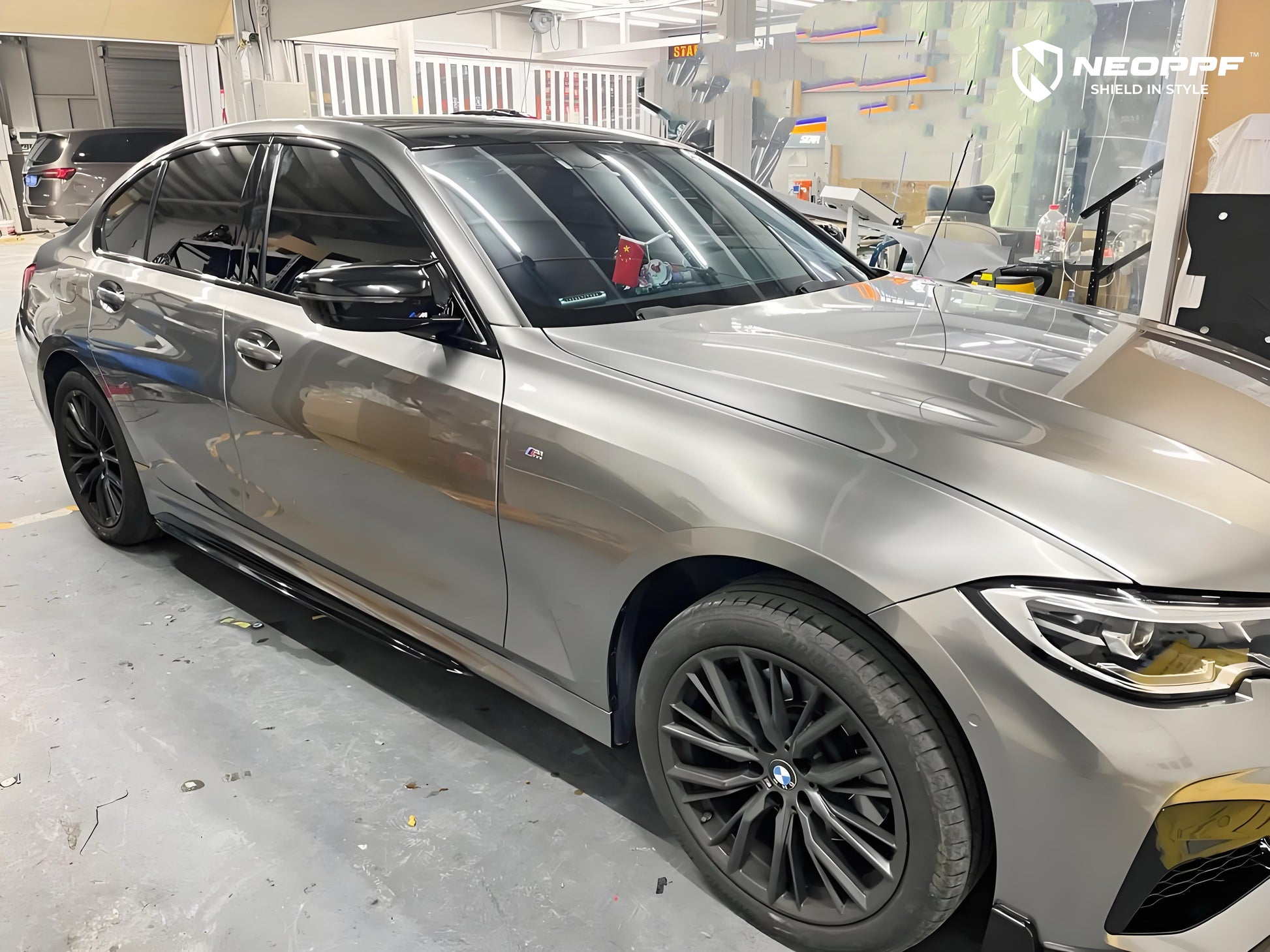 4018 - Liquid Metallic Titanium Silver