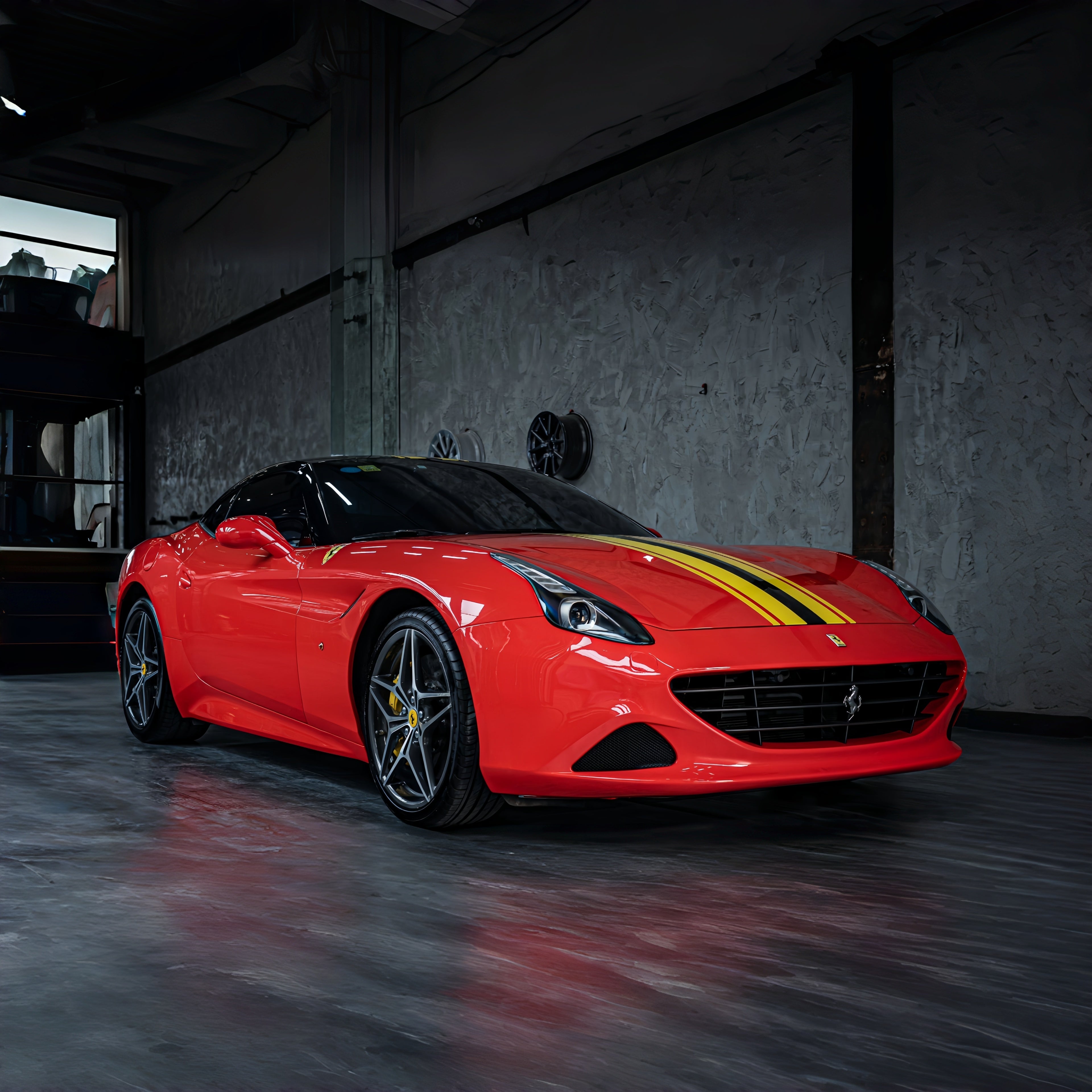 1004 - Ferrari Red