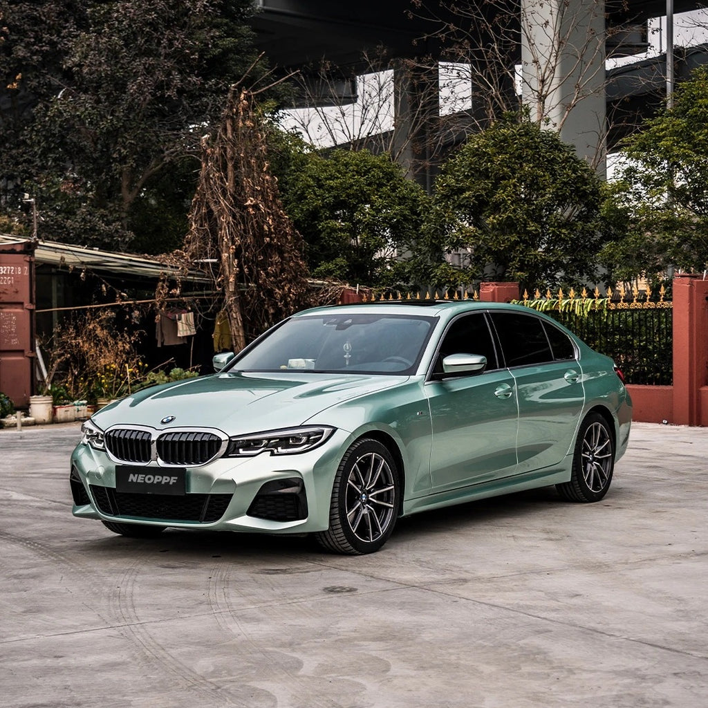 4009 - Liquid Metallic Grace Green