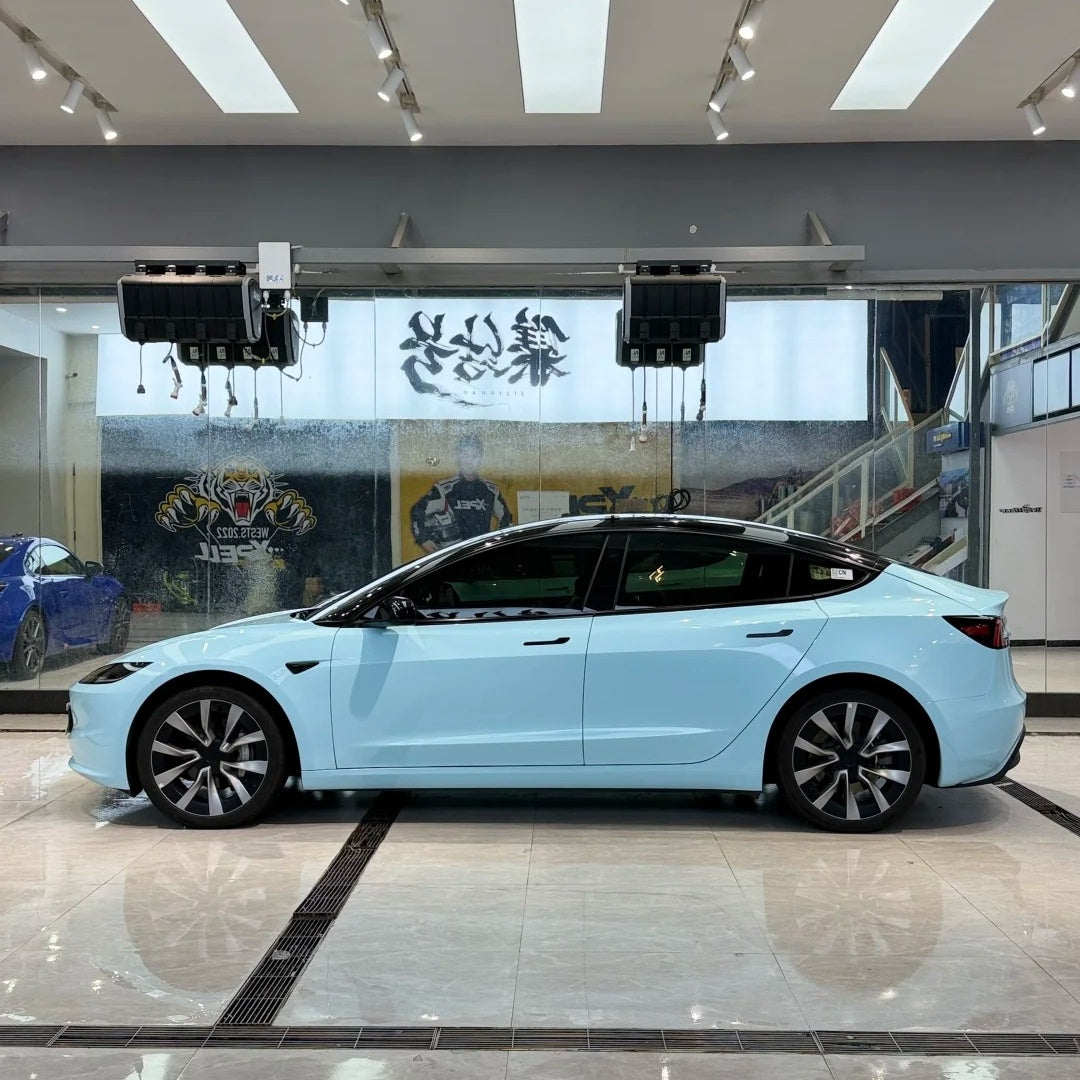 2035 - Glacier Blue Metallic
