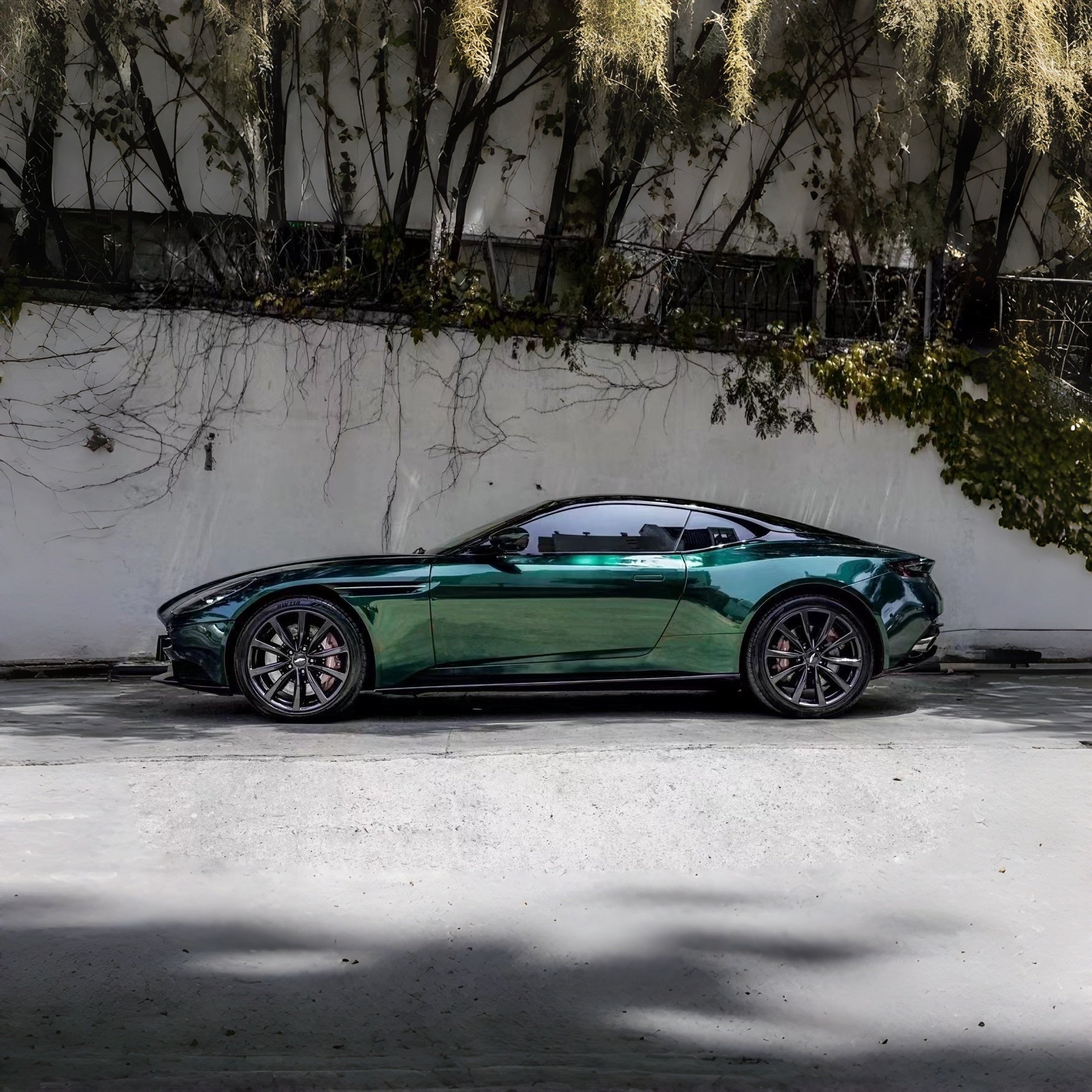3122 - British Green Metallic (B)